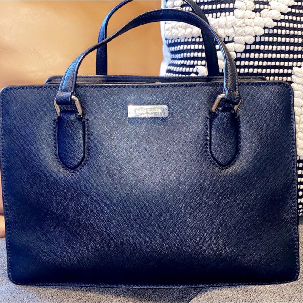 Black Kate Spade purse